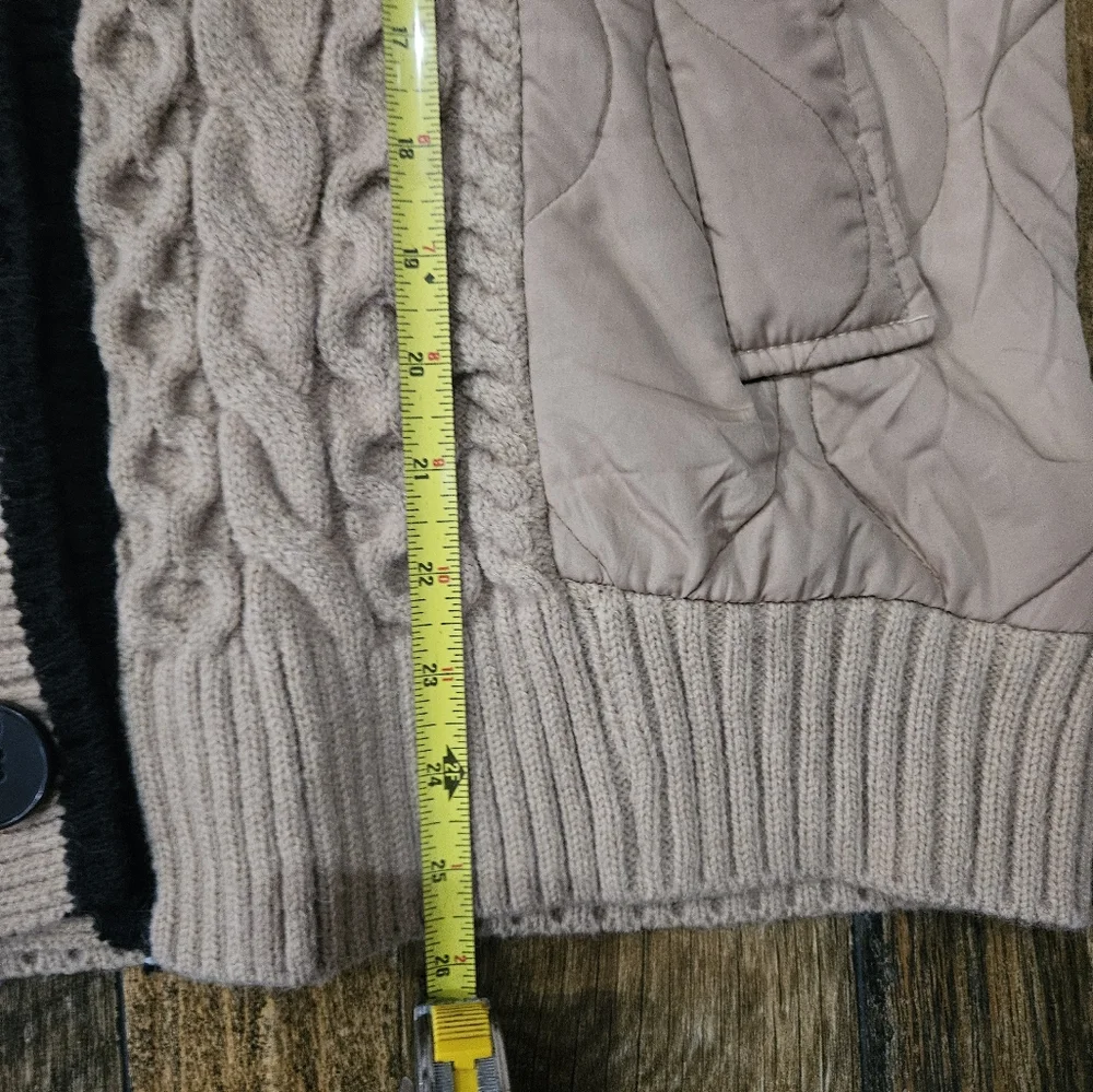 Sunday‎ Up Women's Oversized Quilted Cardigan Sweater. Size M/L